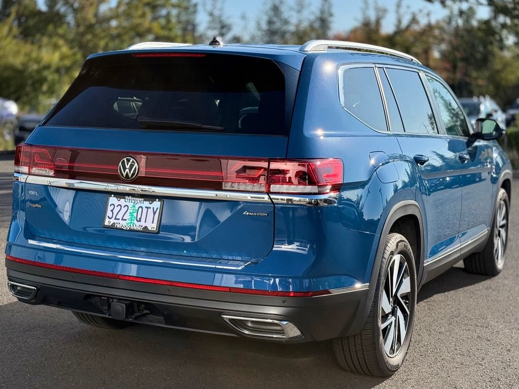 Used 2025 Volkswagen Atlas SEL AWD/4WD image 5
