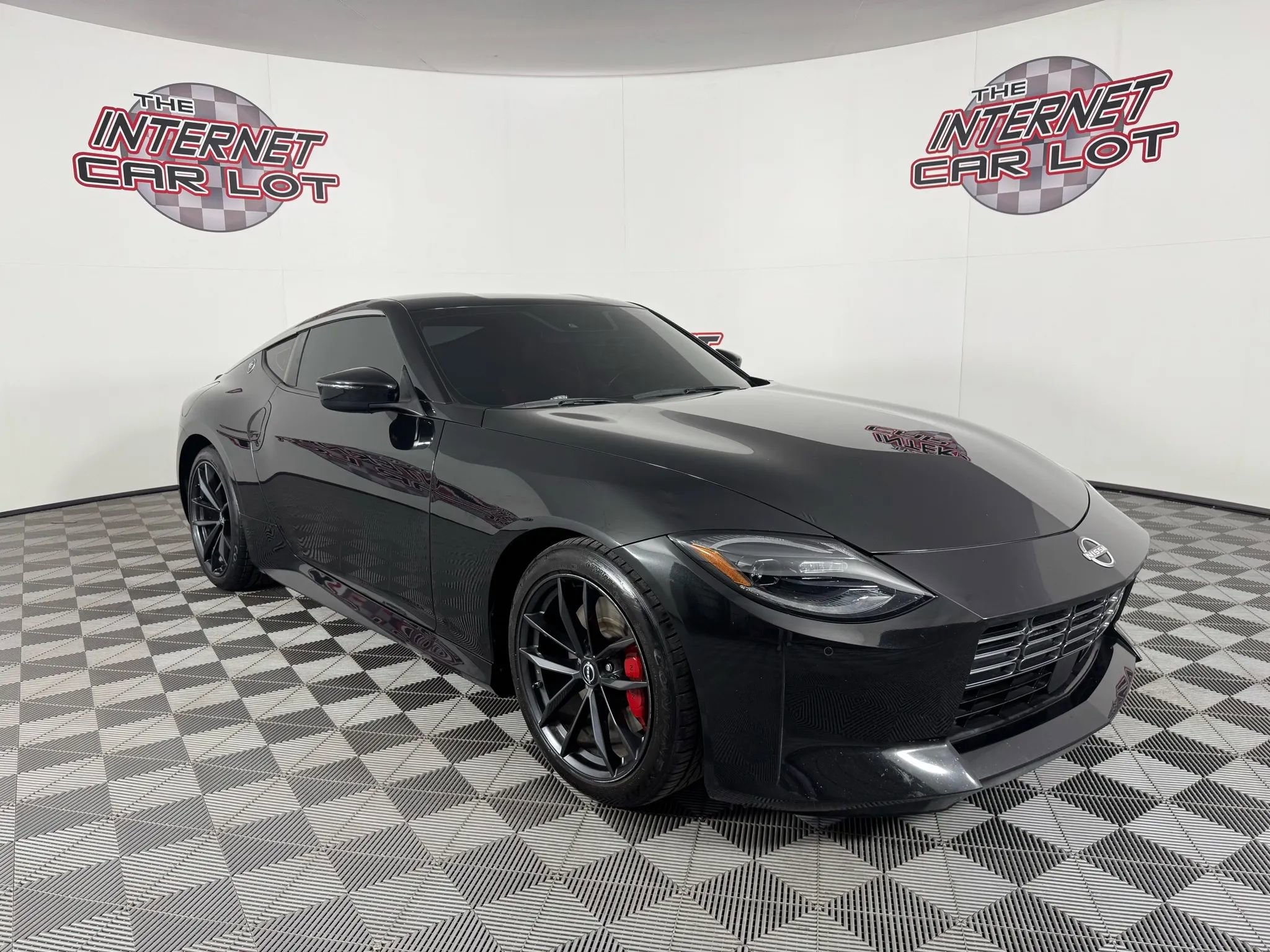 Used 2023 Nissan Z w/ Floor Mat Package (L93) image 9