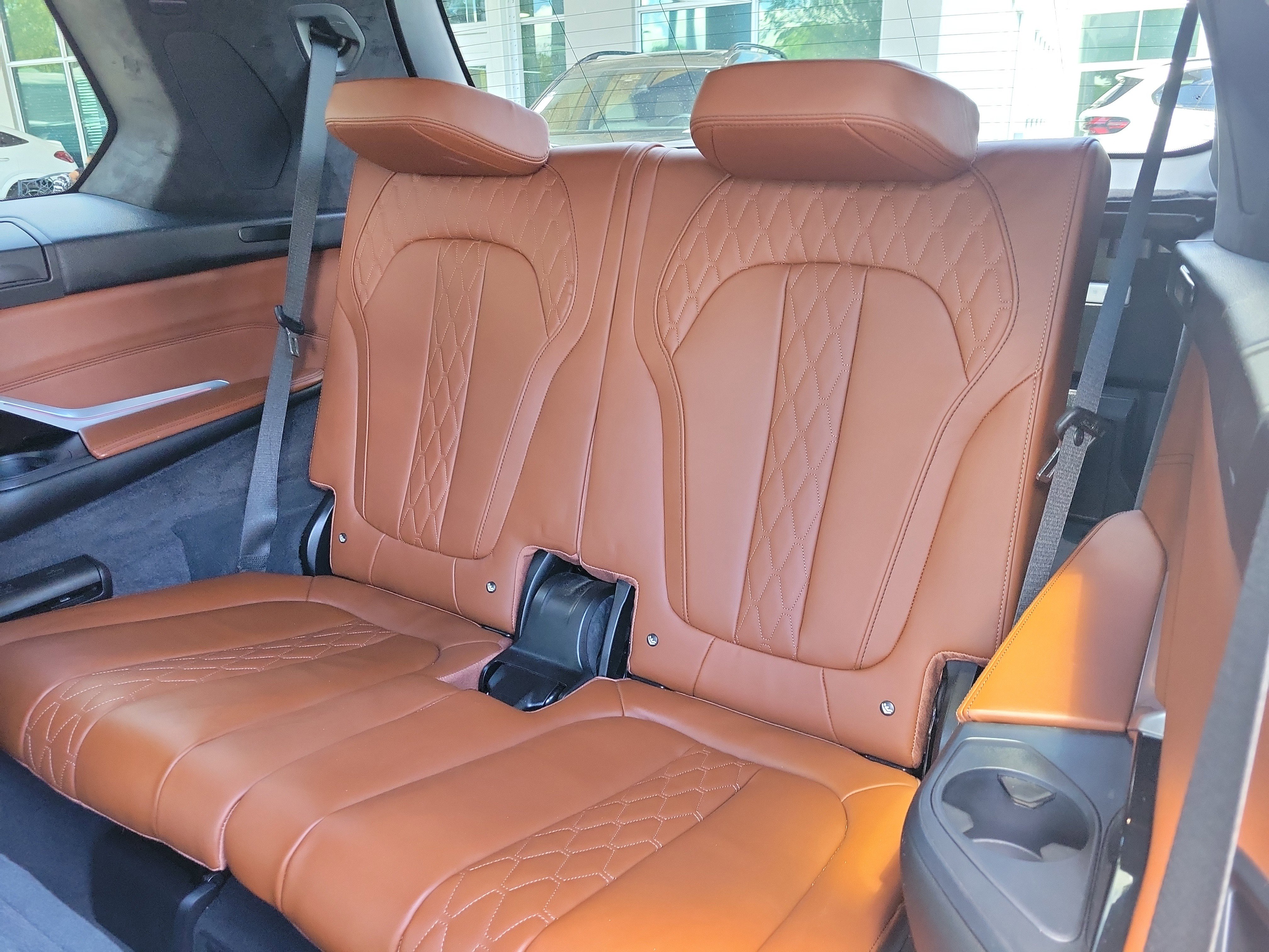 Used 2024 BMW X7 M60i w/ Executive Package AWD/4WD image 14