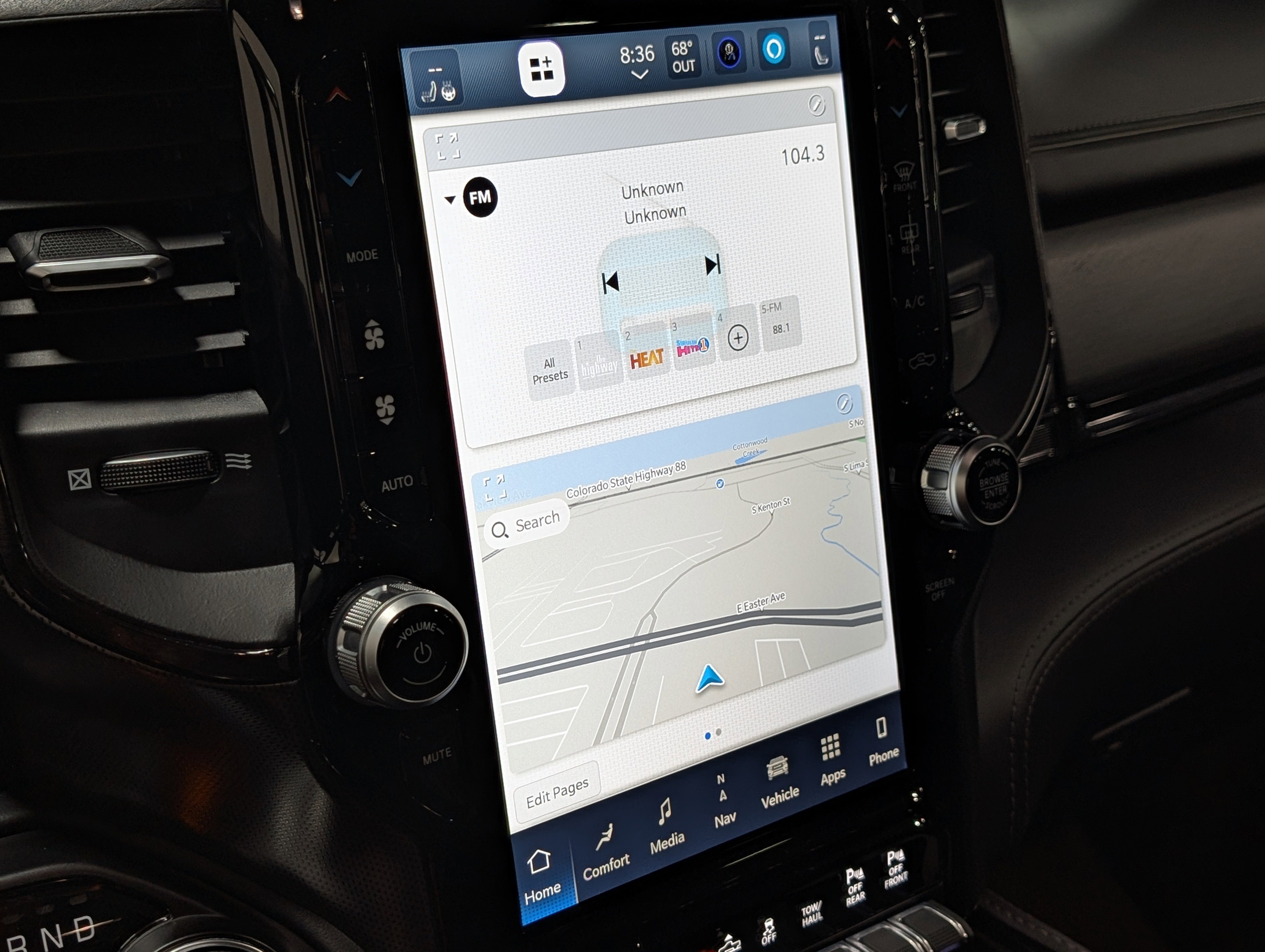 Used 2022 RAM 1500 Limited w/ Body Color Bumper Group image 17