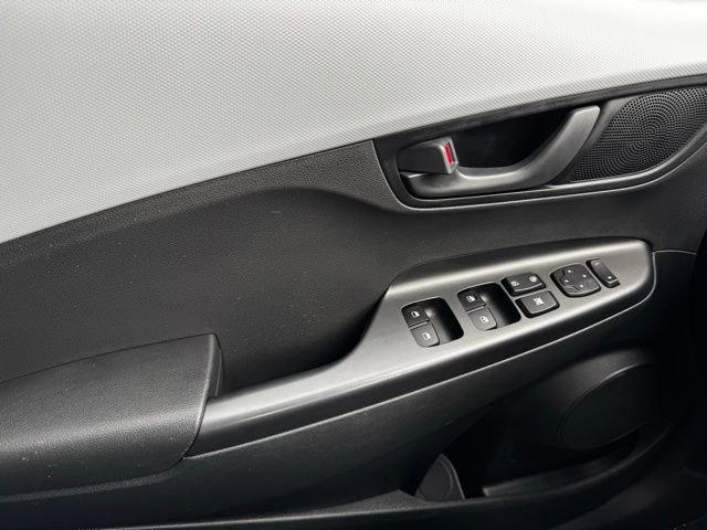 Used 2019 Hyundai Kona SEL w/ SEL Tech Package 02 image 28