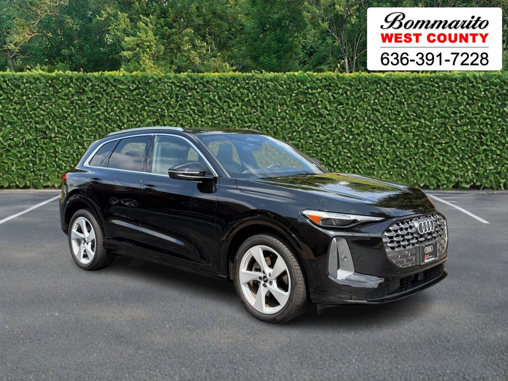 Used 2025 Audi Q5 Prestige AWD/4WD image 1
