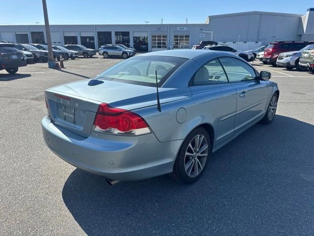 Used 2010 Volvo C70 T5 FWD image 7