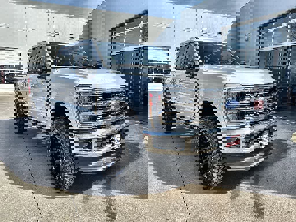 Used 2024 Ford F250 Lariat image 6