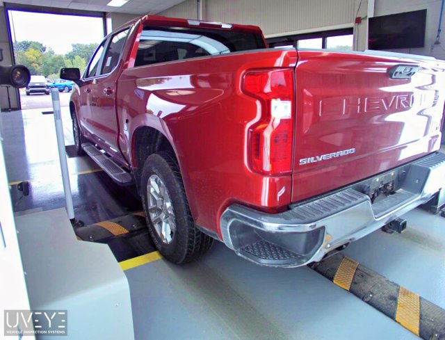 Used 2024 Chevrolet Silverado 1500 LT w/ Z71 Off-Road Package AWD/4WD image 12