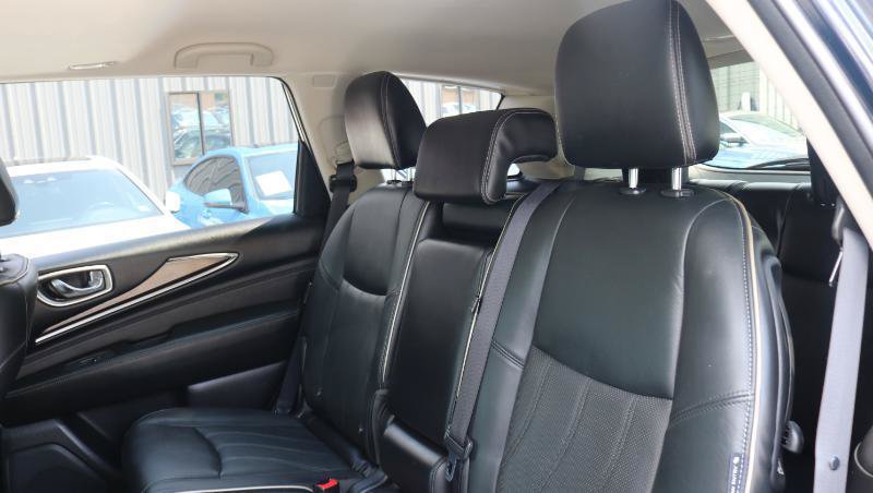 Used 2018 INFINITI QX60 Luxe w/ Premium Package AWD/4WD image 16