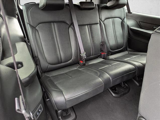 Used 2024 Jeep Wagoneer L Series II w/ Flexible Seating Group image 19