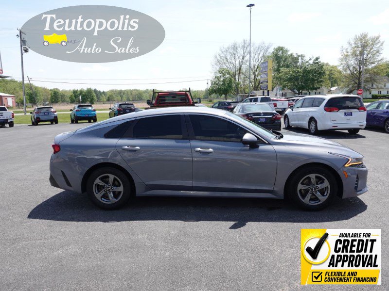 Used 2021 Kia K5 LXS FWD image 3