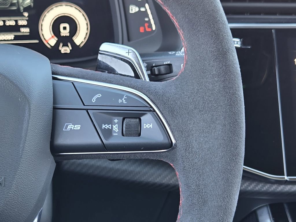 Used 2025 Audi RS Q8 performance image 35