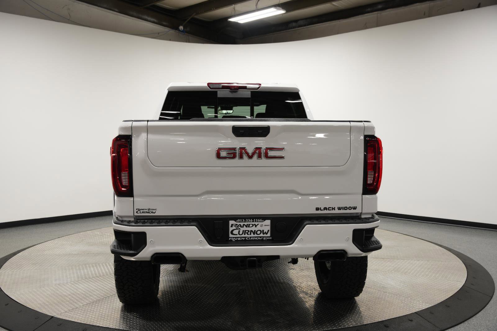 New 2026 GMC Sierra 1500 AT4 w/ AT4 Premium Package image 8