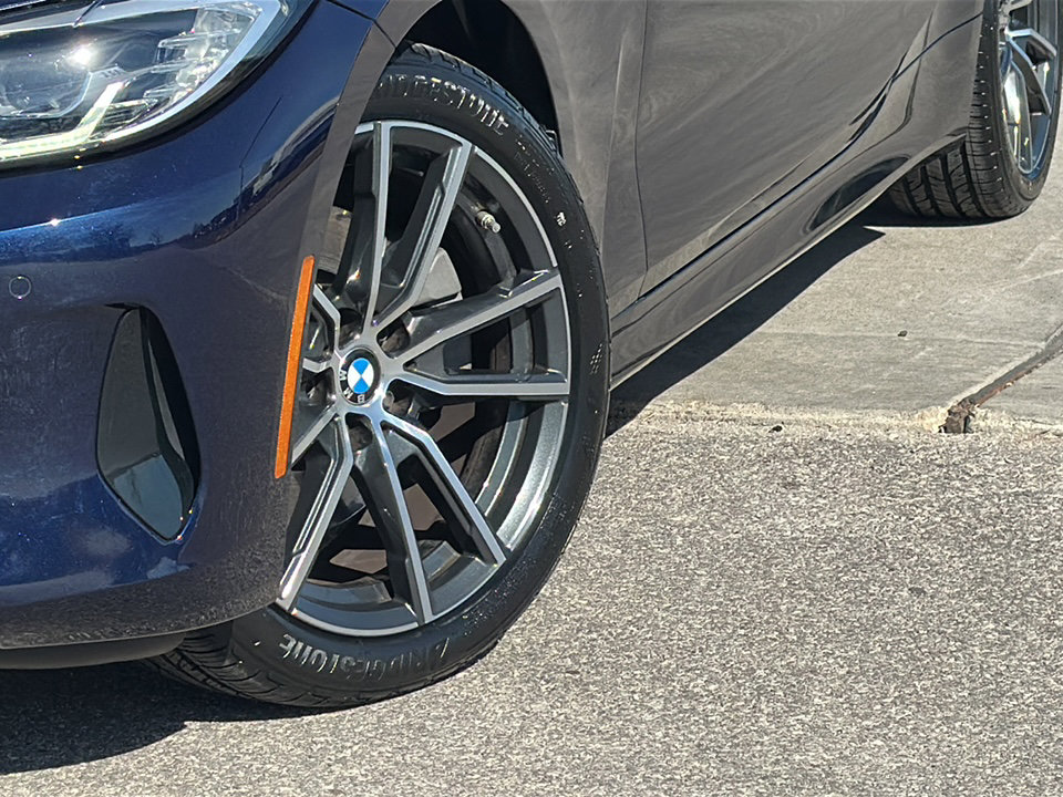 Certified 2023 BMW 430i Convertible w/ Premium Package image 3