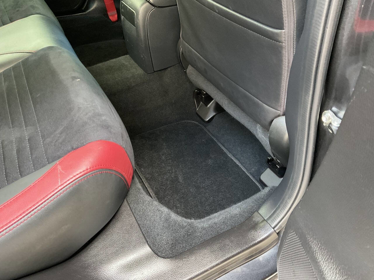 Used 2018 Subaru WRX STI AWD/4WD image 36