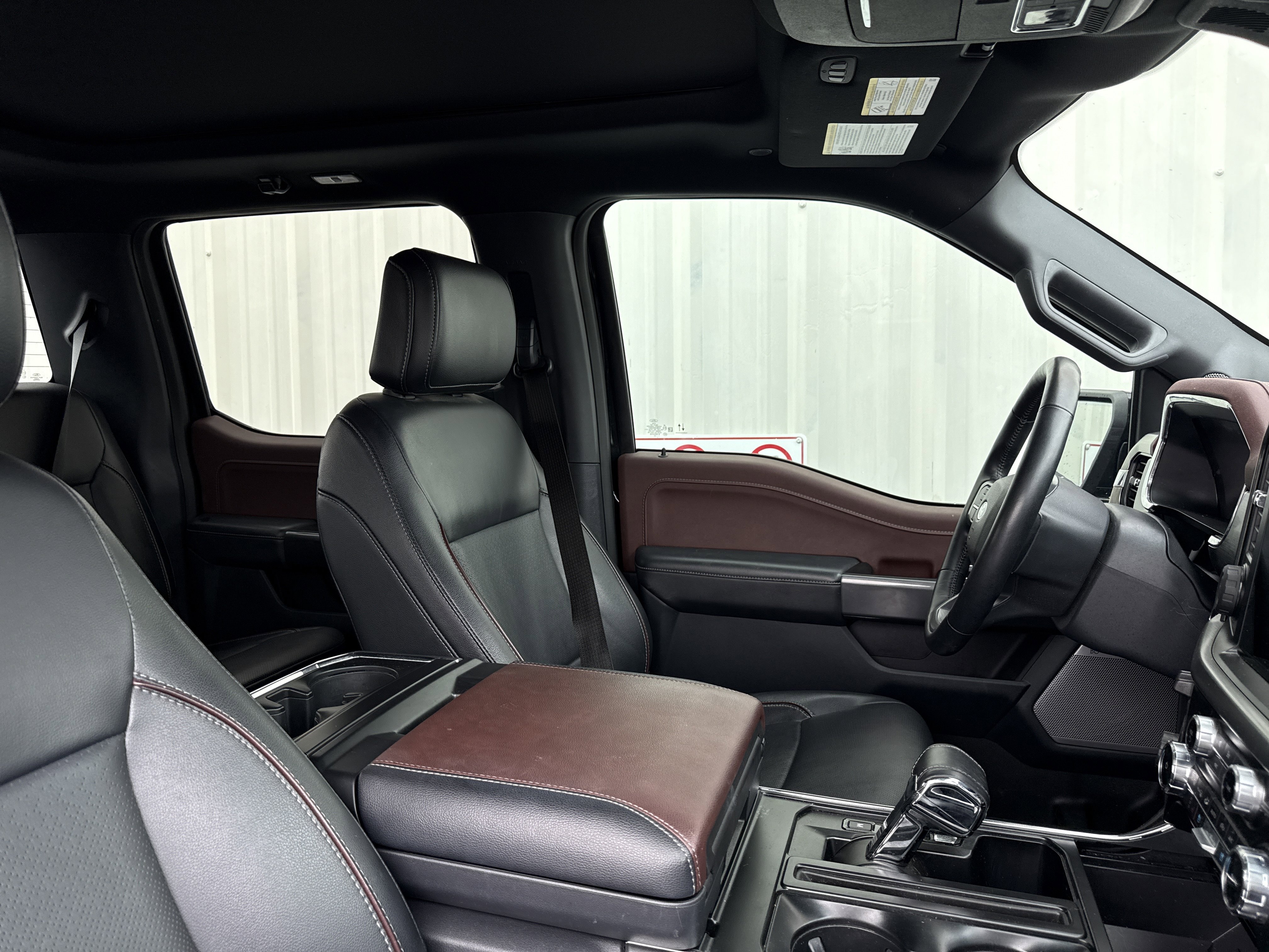 Used 2023 Ford F150 Lariat w/ Equipment Group 502A High image 42