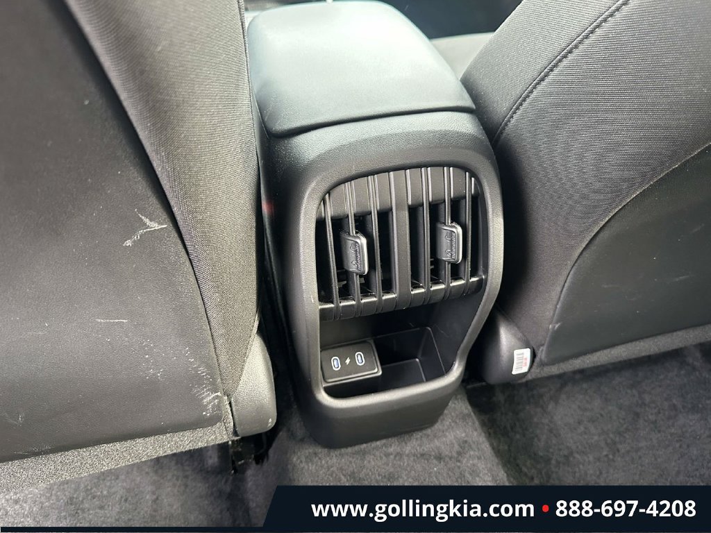 Used 2025 Hyundai Kona SEL AWD/4WD image 11