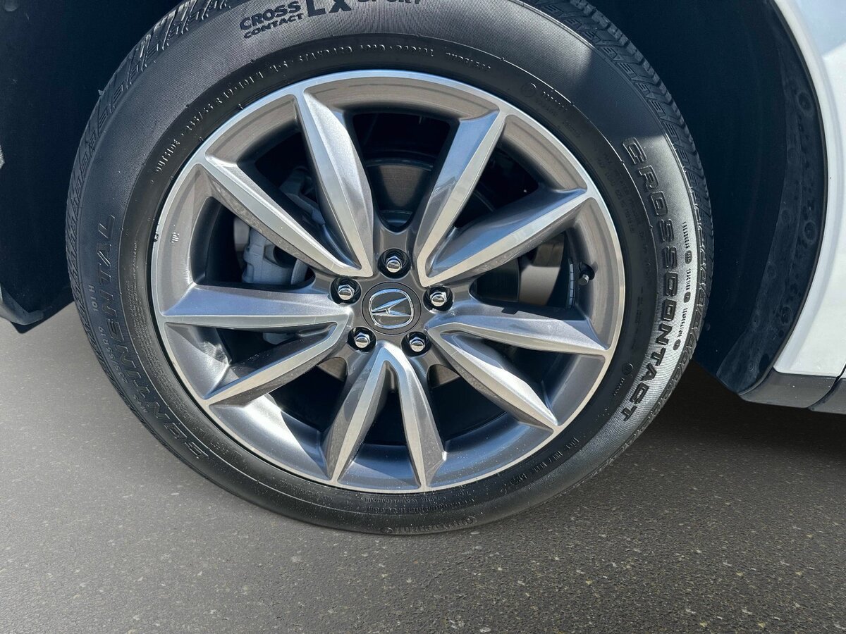 Used 2023 Acura RDX w/ Technology Package FWD image 9