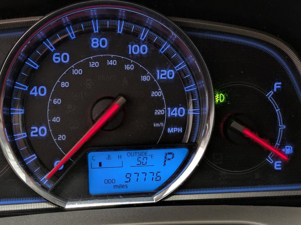 Used 2013 Toyota RAV4 Limited image 19