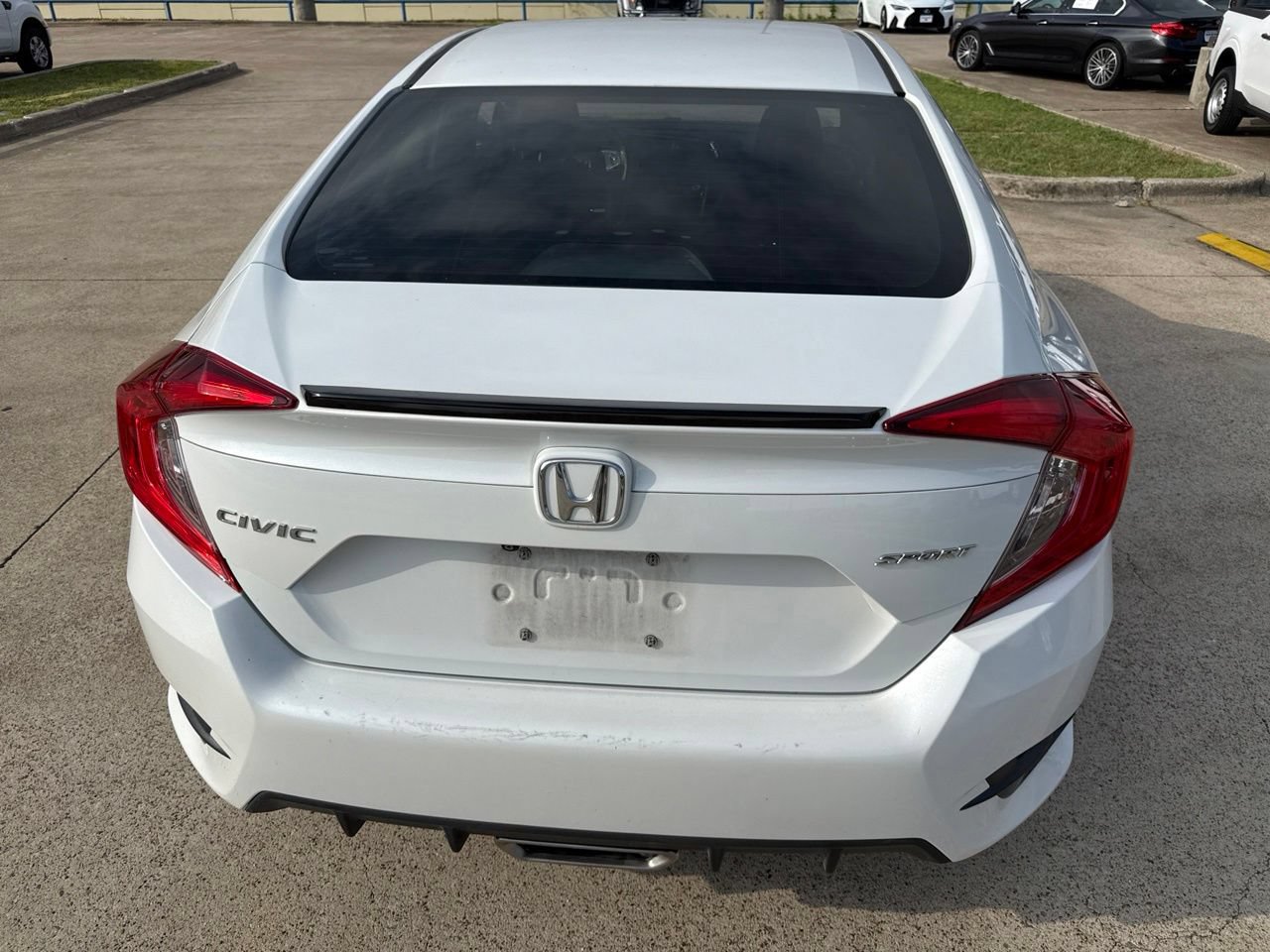 Used 2019 Honda Civic Sport image 9