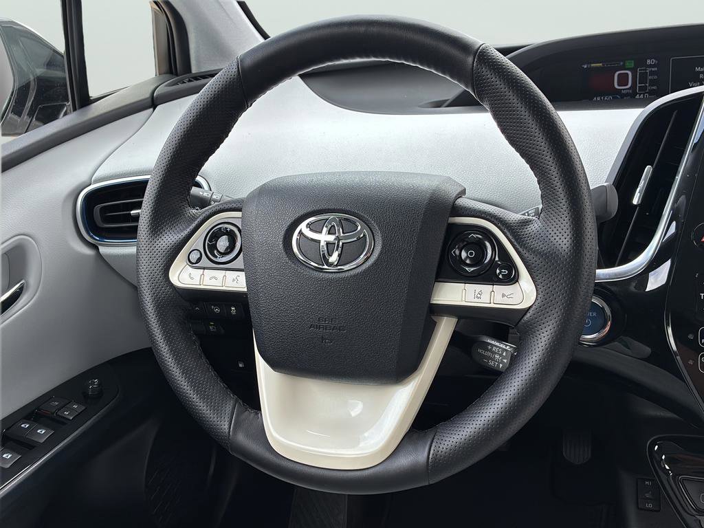 Used 2018 Toyota Prius Four Touring FWD image 18