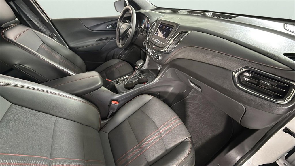 Used 2022 Chevrolet Equinox RS image 33