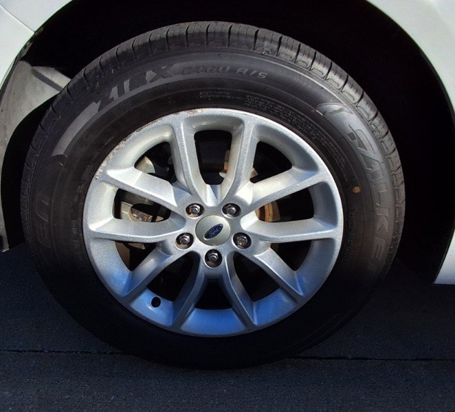 Used 2018 Ford Flex SE image 24