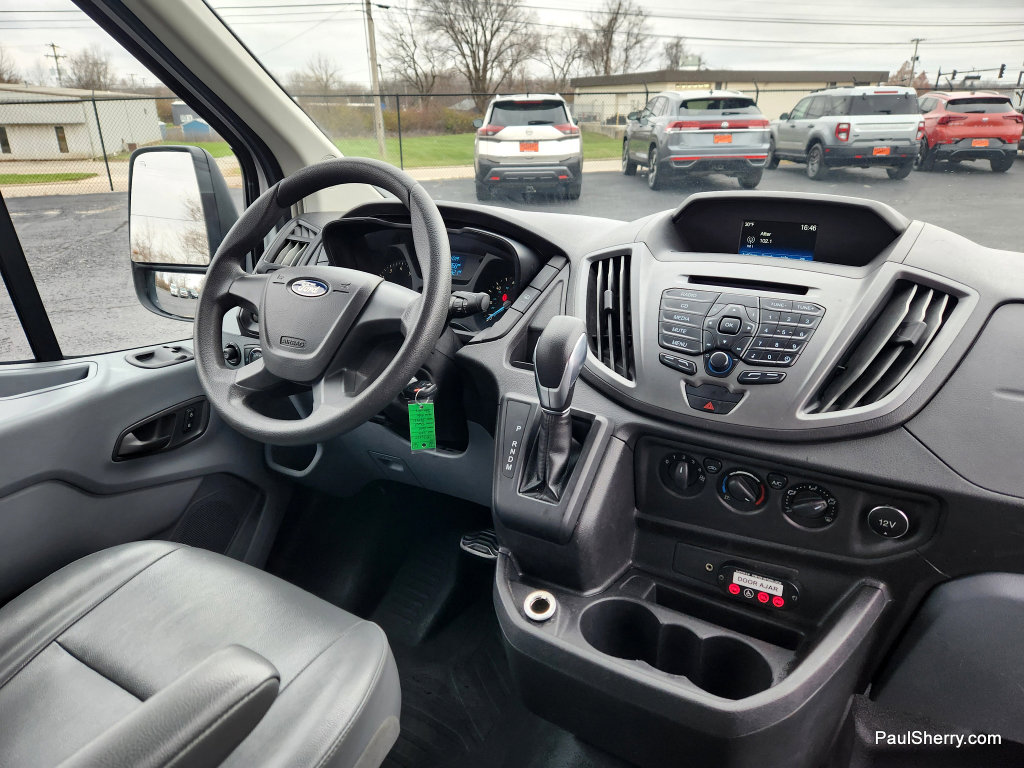 Used 2019 Ford Transit 350 XL image 2