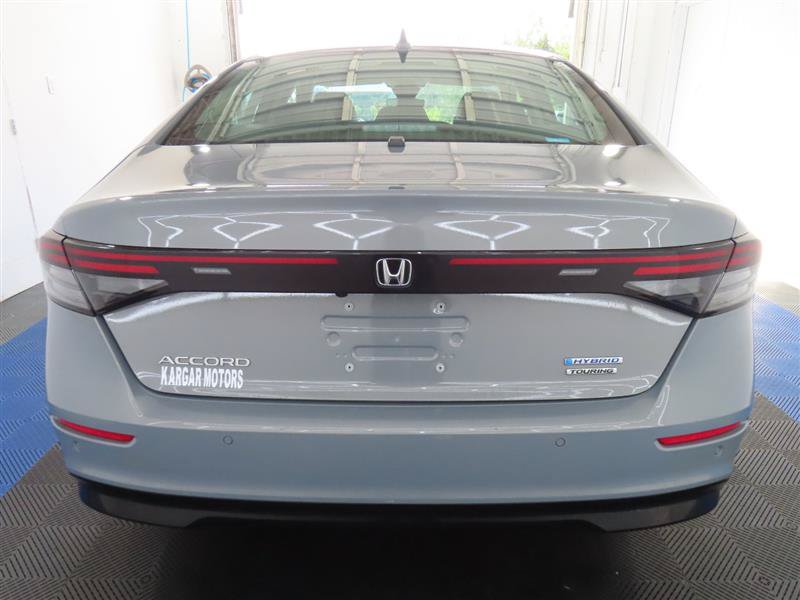 Used 2023 Honda Accord Touring image 11