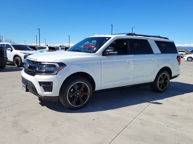 Used 2024 Ford Expedition Max Limited AWD/4WD image 4