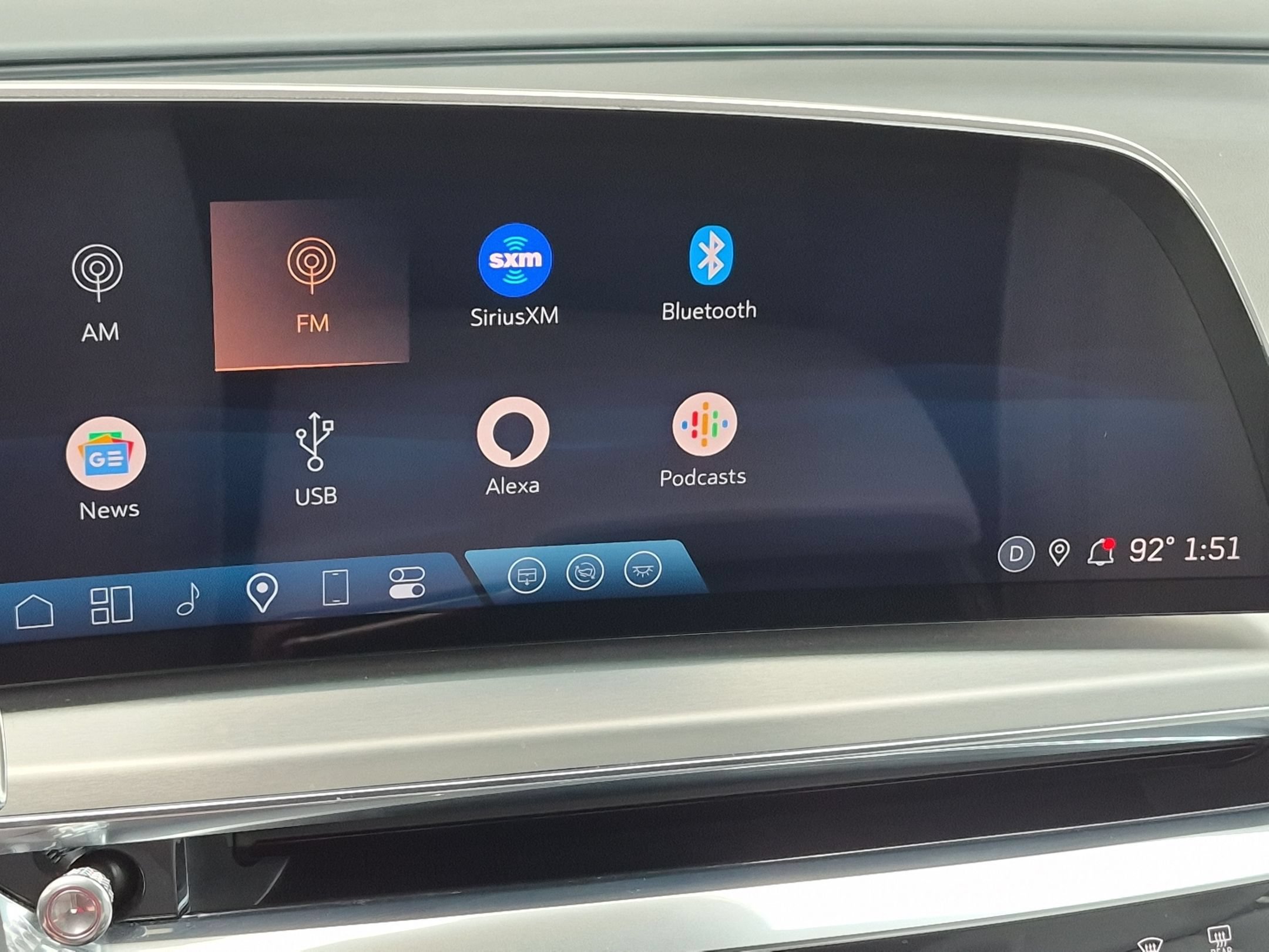 Certified 2024 Cadillac Lyriq Luxury AWD/4WD image 12