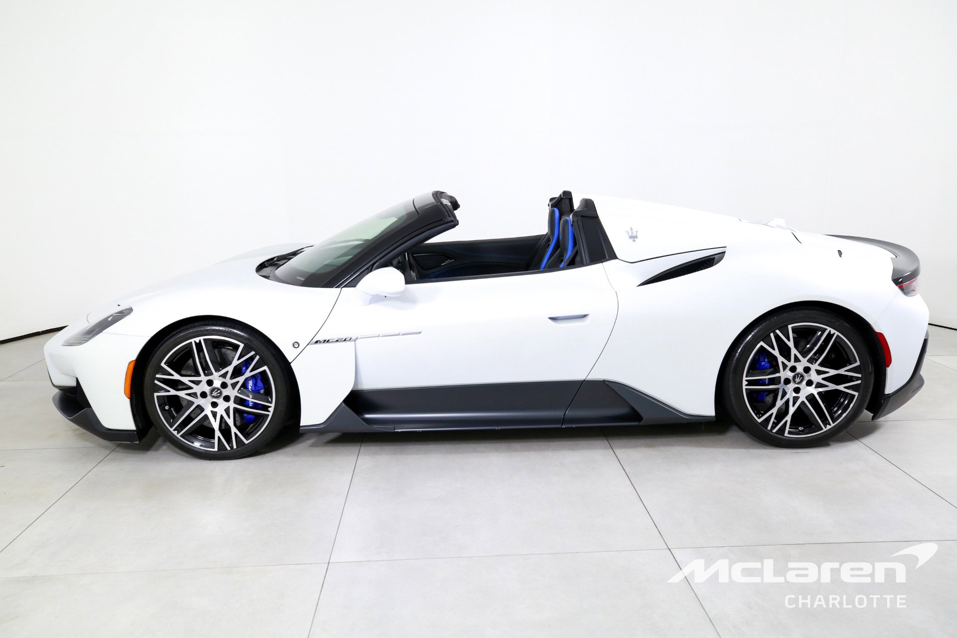 Used 2023 Maserati MC20 Spyder image 7