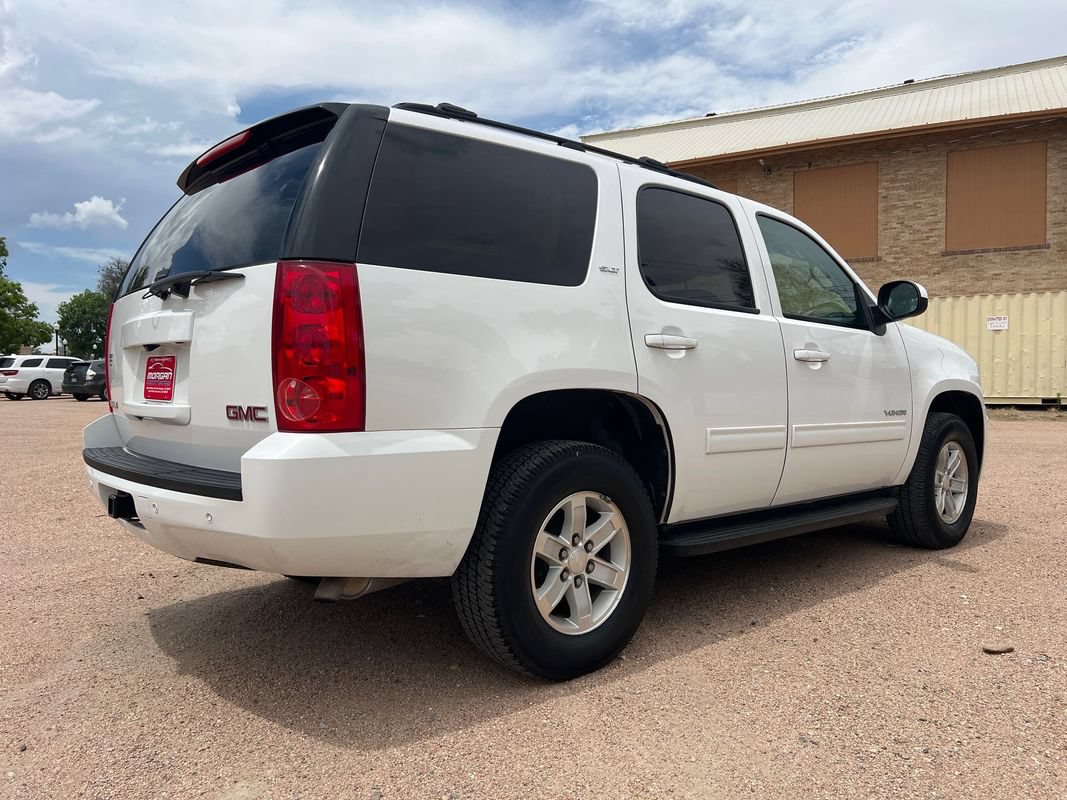 Used 2013 GMC Yukon SLT w/ SLT-2 Equipment Package AWD/4WD image 7