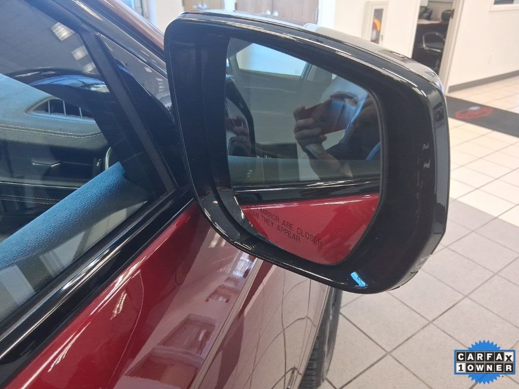 Used 2023 Jeep Grand Cherokee Limited w/ Black Appearance Package image 22