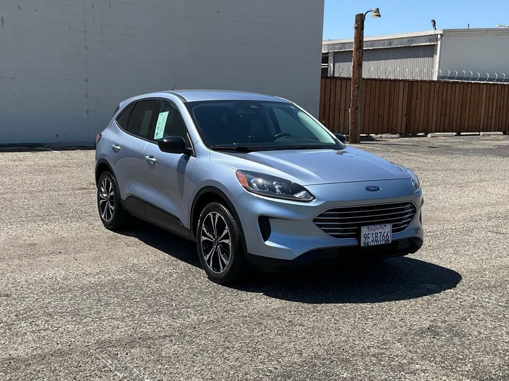 Used 2022 Ford Escape SE w/ SE Sport Appearance Package FWD image 7