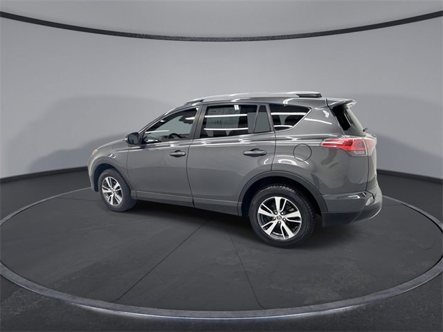 Used 2018 Toyota RAV4 XLE image 6