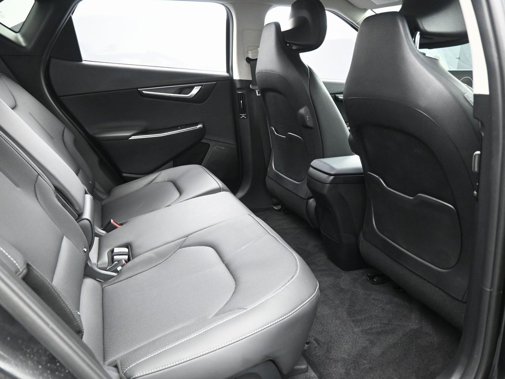 Used 2023 Kia EV6 Wind image 37