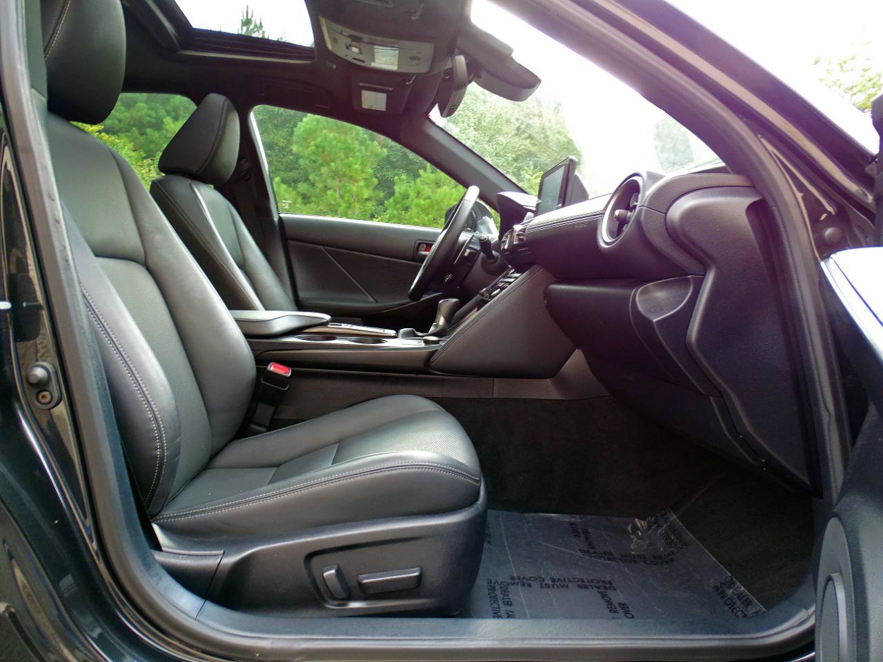 Used 2022 Lexus IS 300 AWD w/ Premium Package image 37