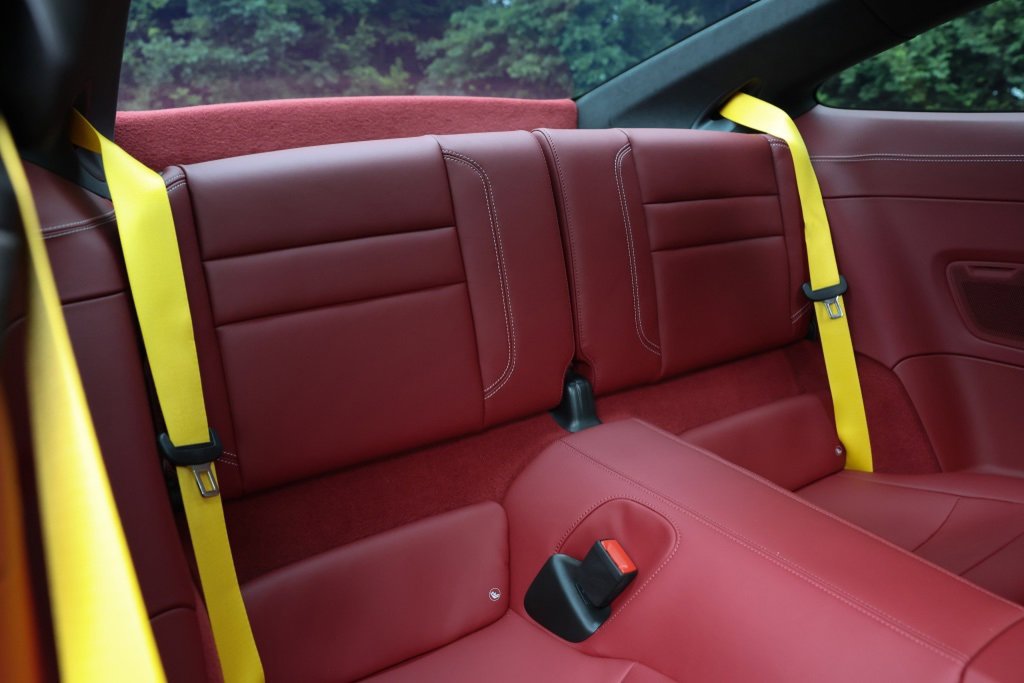 Used 2024 Porsche 911 Carrera w/ Premium Package image 18