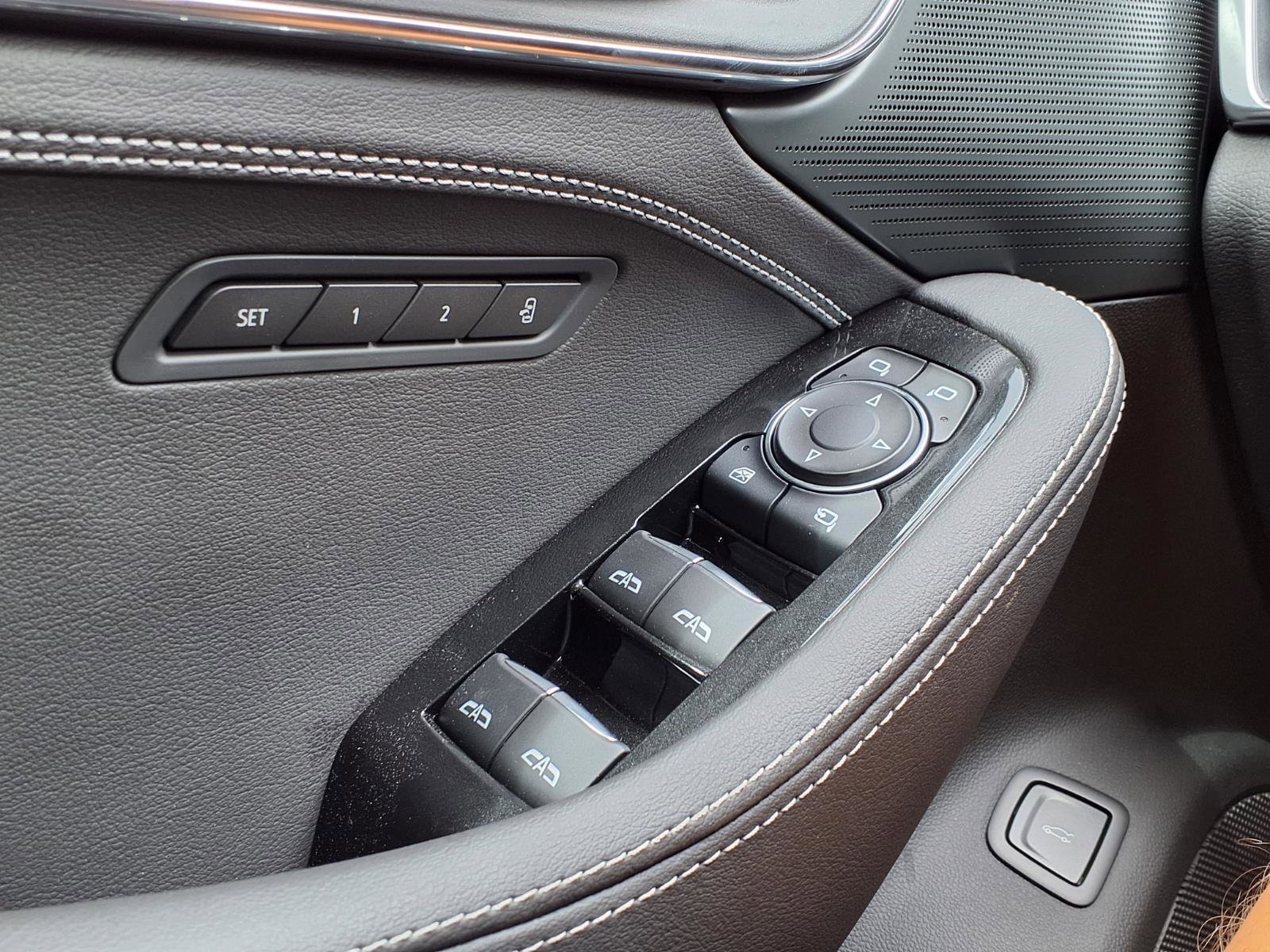 Certified 2025 Cadillac CT5 V Blackwing w/ Super Cruise 1 Package image 30