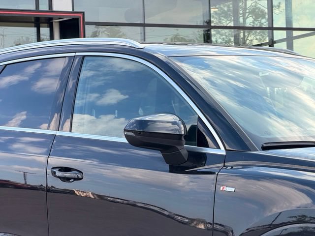 Used 2025 Audi Q3 2.0T Premium AWD/4WD image 4