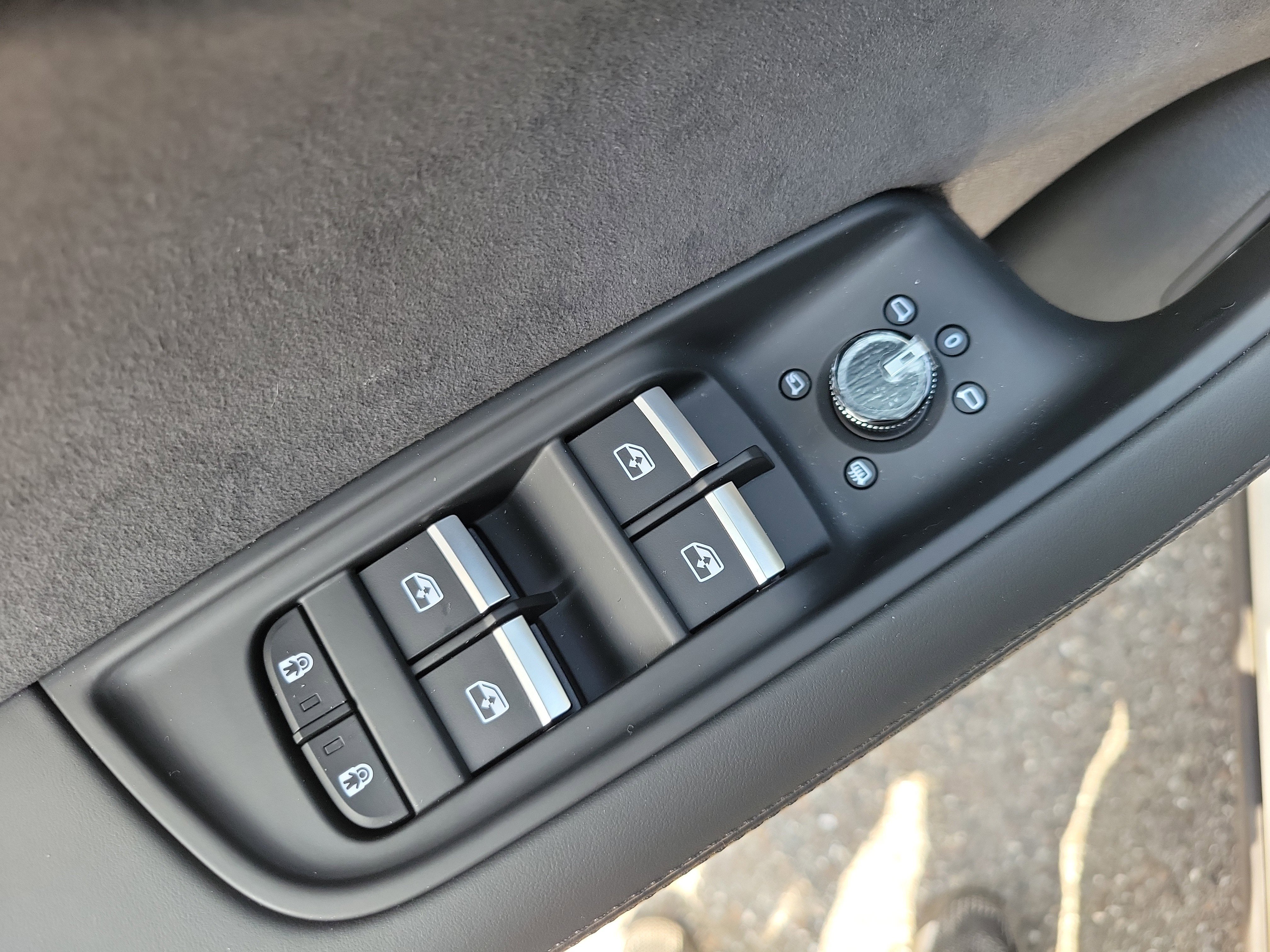 New 2026 Audi RS Q8 performance AWD/4WD image 17