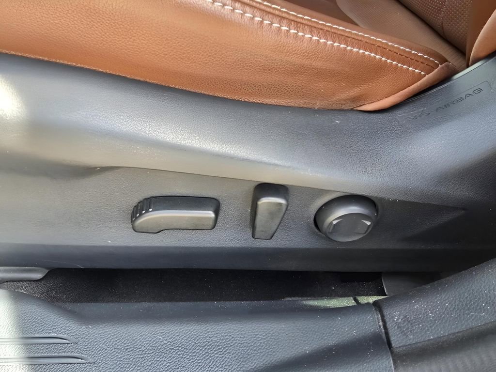 Used 2020 Subaru Outback Touring XT image 13