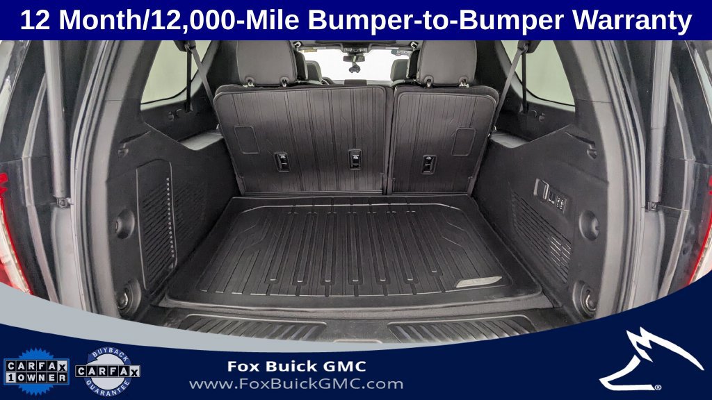 Used 2024 GMC Yukon XL SLT w/ SLT Luxury Package AWD/4WD image 32