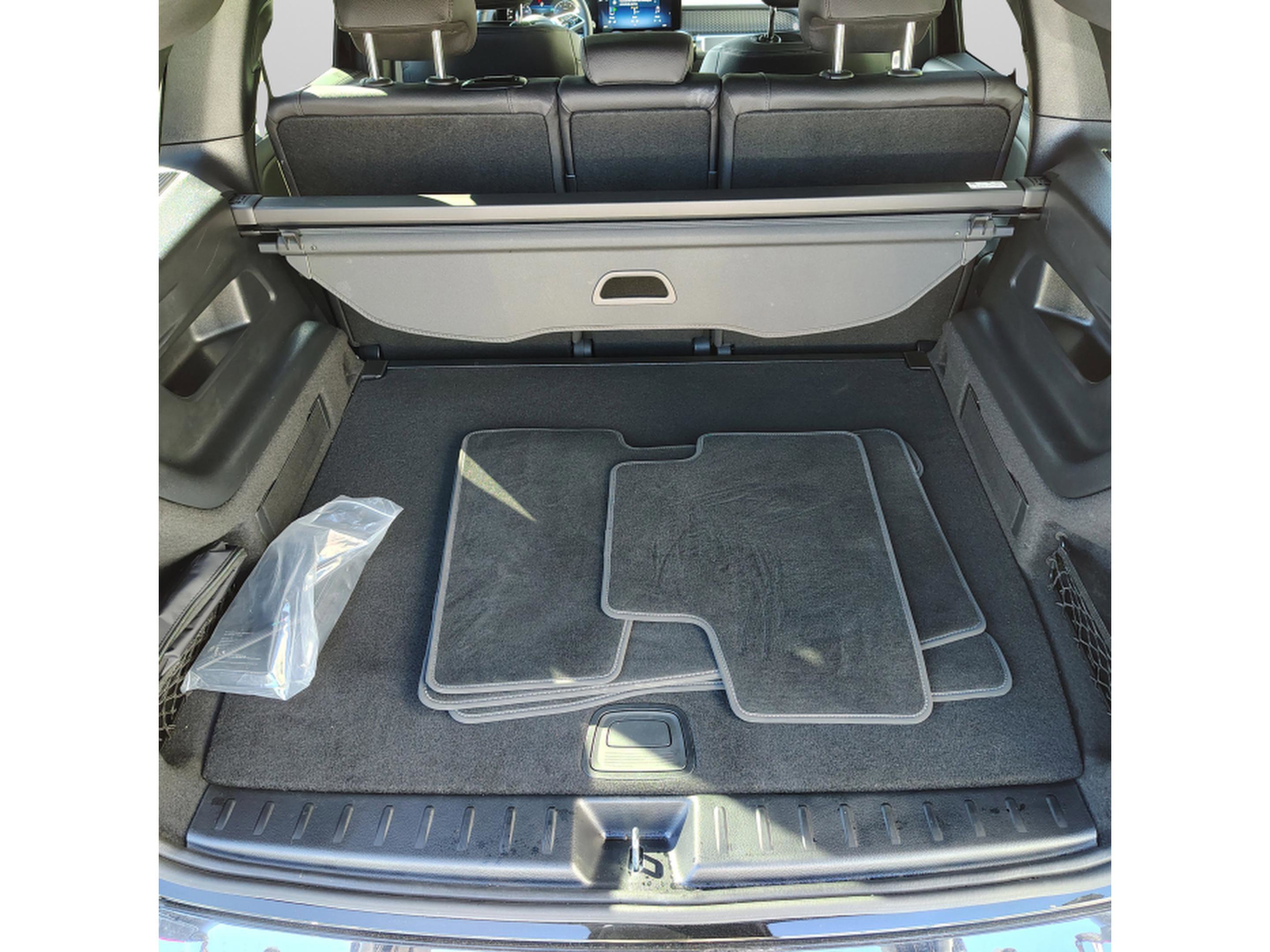 Used 2026 Mercedes-Benz GLB 250 image 9