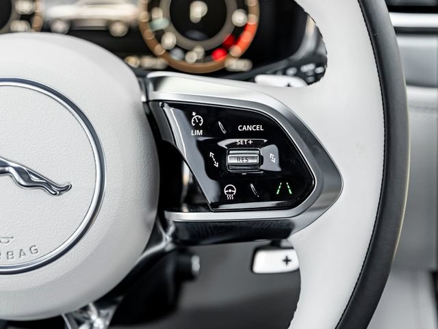 New 2026 Jaguar F-PACE R-Dynamic S AWD/4WD image 22