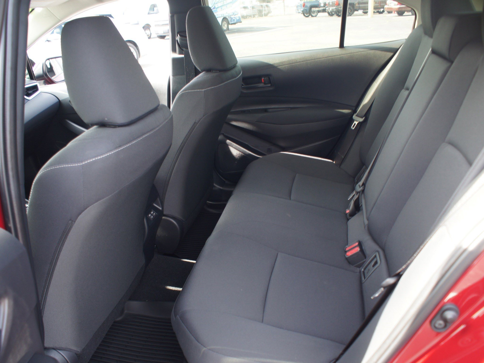 Used 2025 Toyota Corolla LE image 12