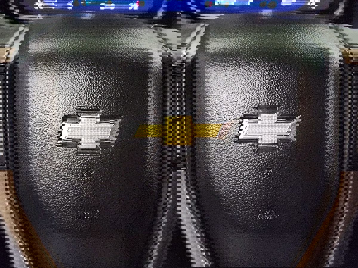 Used 2023 Chevrolet Suburban High Country image 50