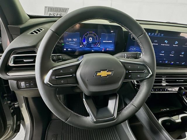 New 2025 Chevrolet Traverse LT FWD image 13