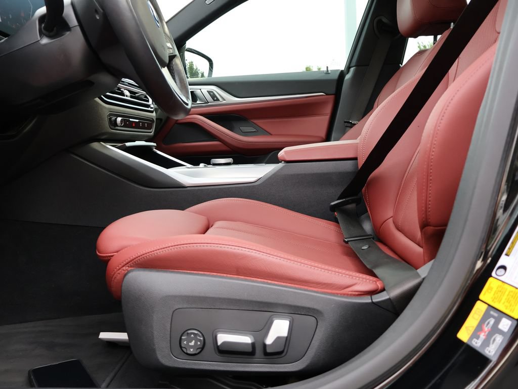 Used 2024 BMW i4 eDrive35 w/ Premium Package RWD image 40