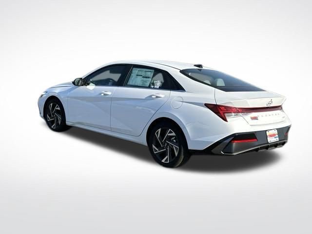 New 2025 Hyundai Elantra Limited w/ Cargo Package image 3