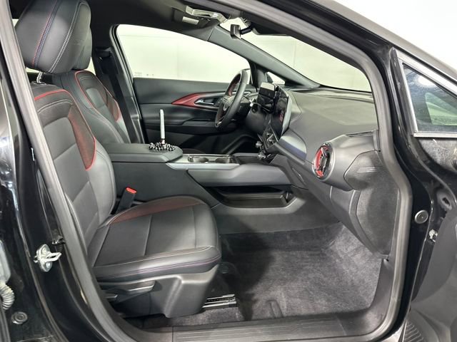 Used 2024 Chevrolet Equinox EV RS image 28