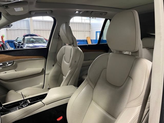 Used 2017 Volvo XC90 T6 Inscription w/ Vision Package AWD/4WD image 23